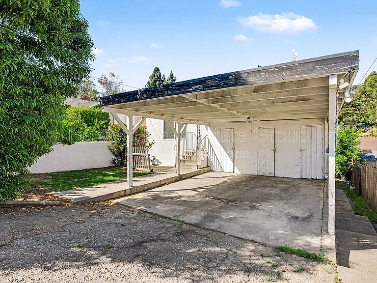 14772 Midland Rd #C — Photo 2