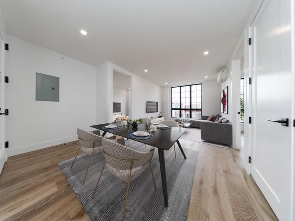 311 Franklin Avenue image 1 of 18