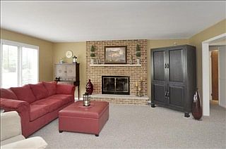 4th image of 3770 E V Ave