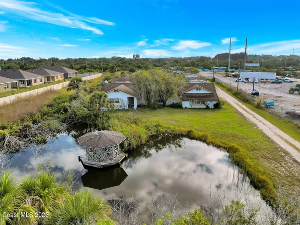 1425 Columbia Ln, Melbourne, FL 32904