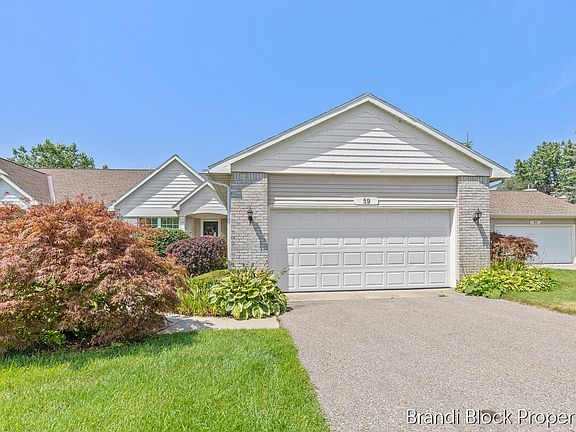 2nd image of 59 Pond Ridge Dr NE #20