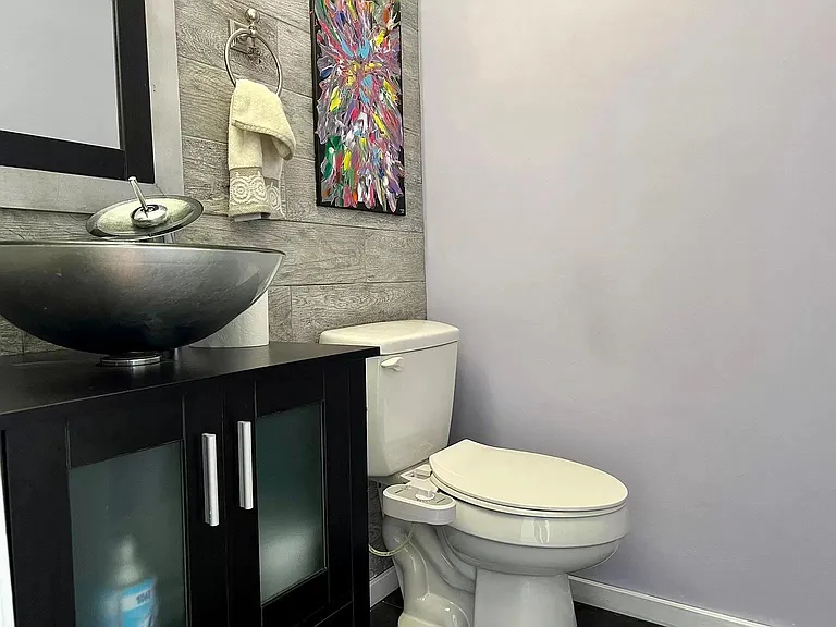 2918 Madeira Ct — Photo 8