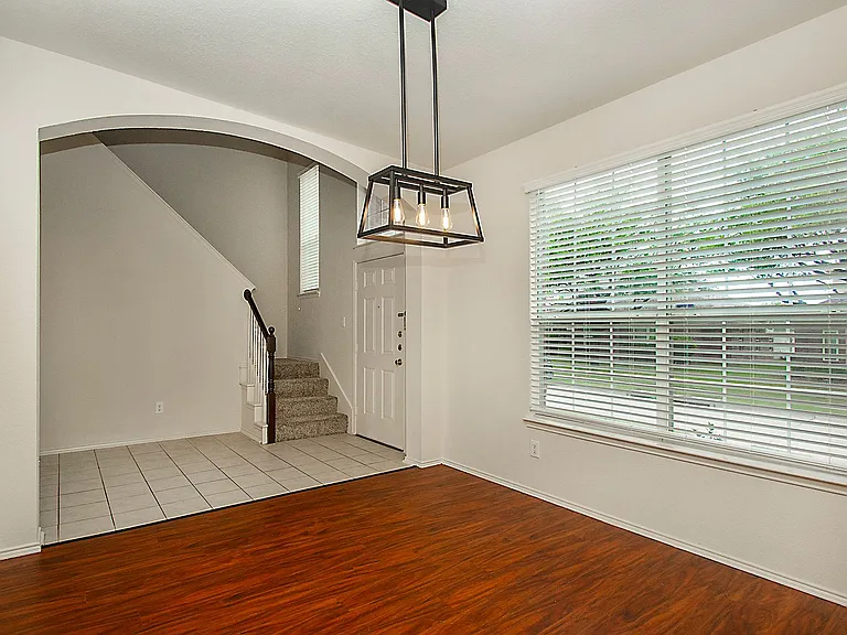 5809 Deer Run Dr — Photo 24