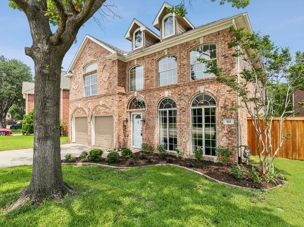 933 Parker Dr, Coppell, TX 75019