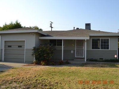 904 Gibson Rd, Woodland, CA, 95695