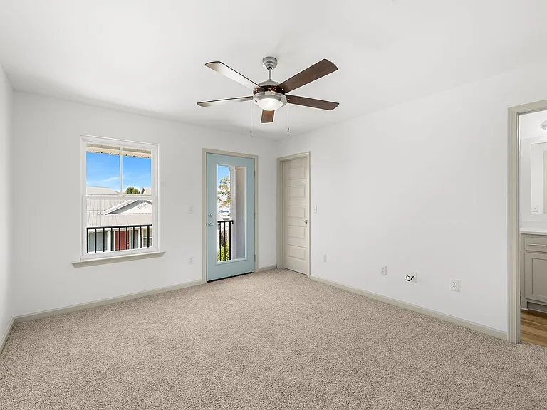 315 N Gay Ave — Photo 15