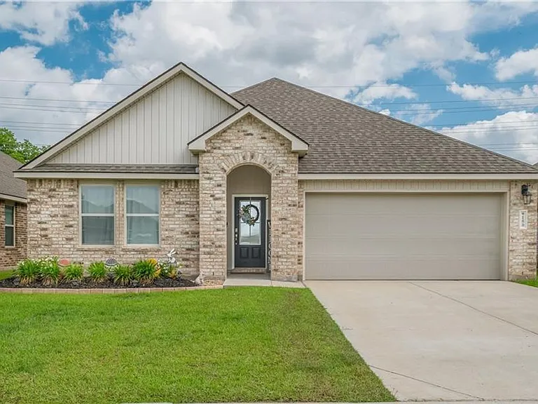 9150 Worthington Ct — Photo 1