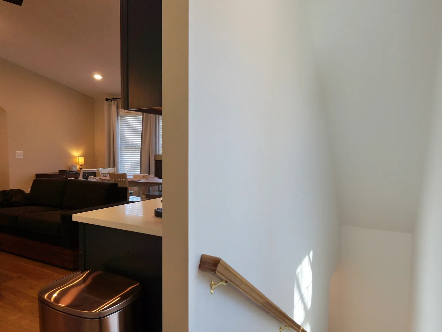 Studio, 600 sqft, $2,500 — Photo 3
