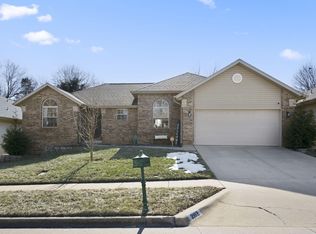 2102 W Sexton Dr, Springfield, MO 65810