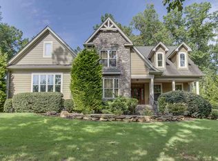 122 Oak Crest Cir, Seneca, SC 29672