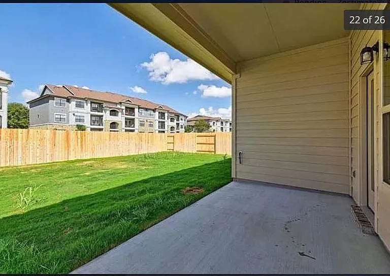 816 Centerra Hills Cir — Photo 21