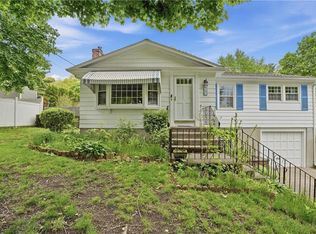 167 Sun Valley Dr, Cumberland, RI 02864