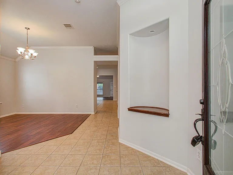 21922 Catoosa Dr — Photo 8