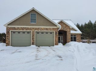2468 Hidden Pines Dr, Carlton, MN 55718
