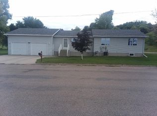 1301 4th Ave SW, Jamestown, ND 58401