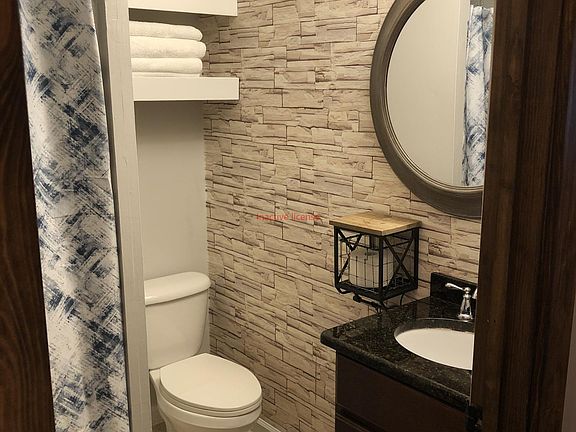 5th image of 321 Owens Dr