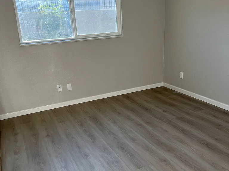 8609 Acapulco Way — Photo 2