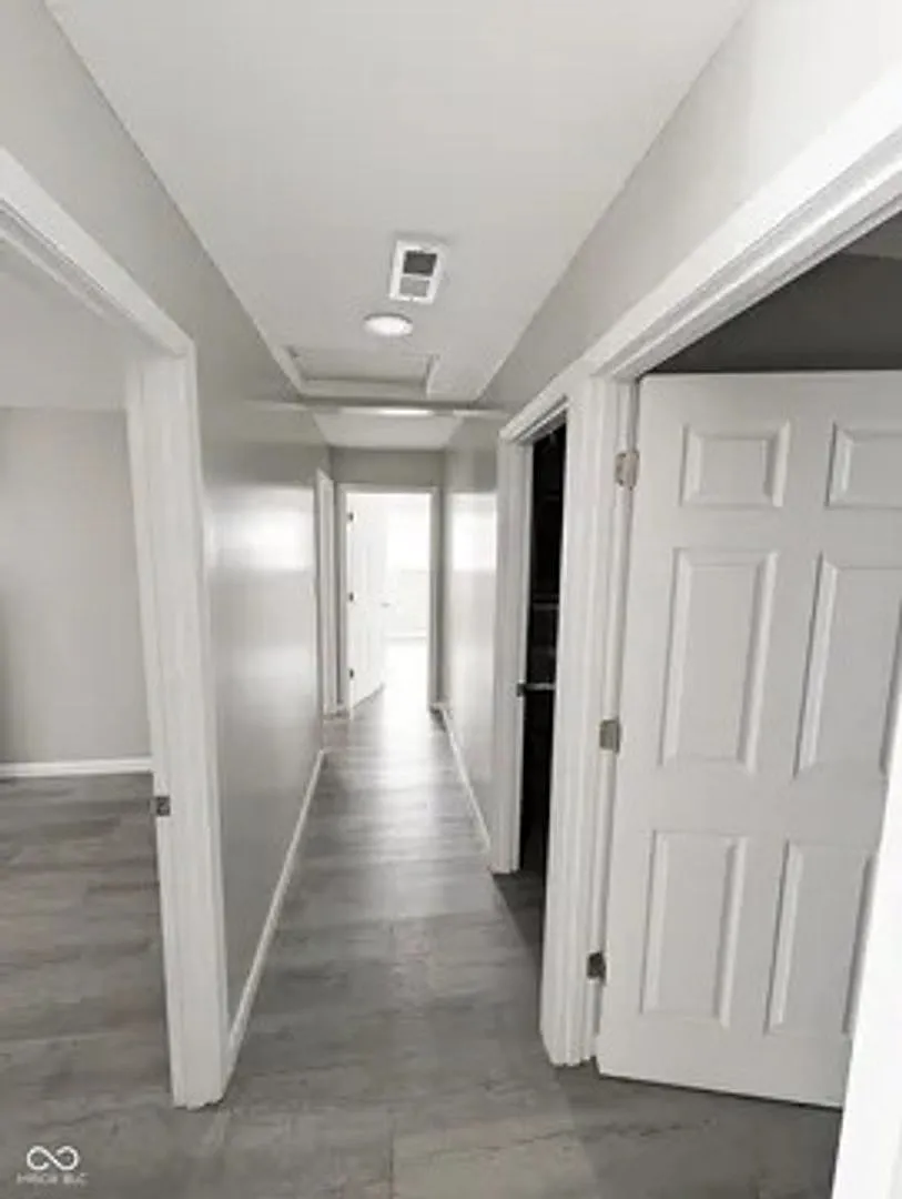 This newly updated single-family home in Indianapolis, IN. This two-bedroom, one-bath residence o... — Photo 4