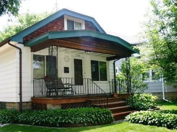 5704 South Kirkwood AVENUE, Cudahy, WI 53110