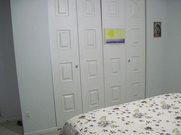 3rd image of 82 Kennebec Pl W