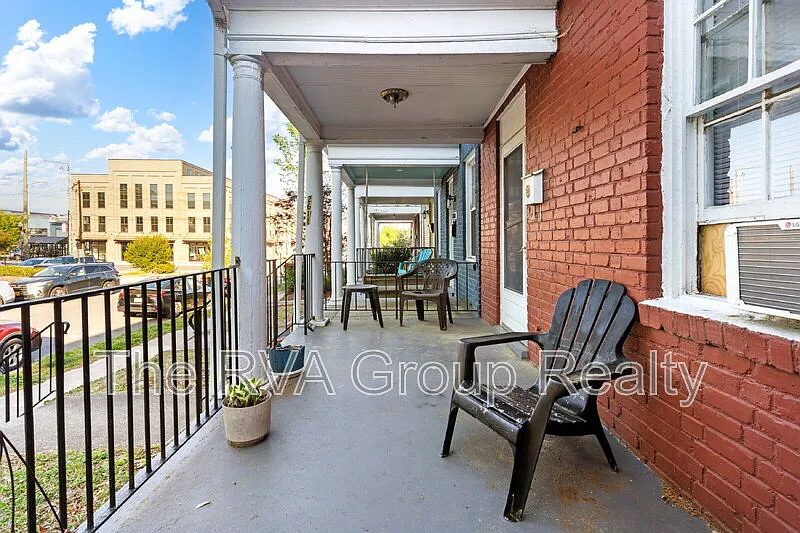 2 bed, 1.0 bath, 1170 sqft, $1,795 — Photo 4