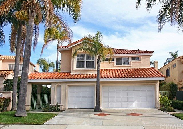 Spacious Open Floor Plan on a Single Load Cul-De-Sac Street in one of Laguna Niguel's most desirable neighborhoods.