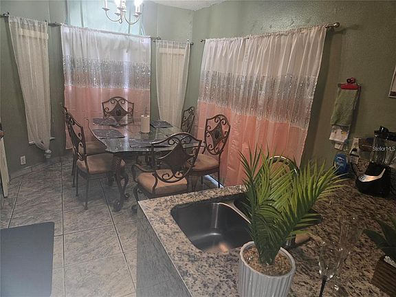 3rd image of 679 Midori St