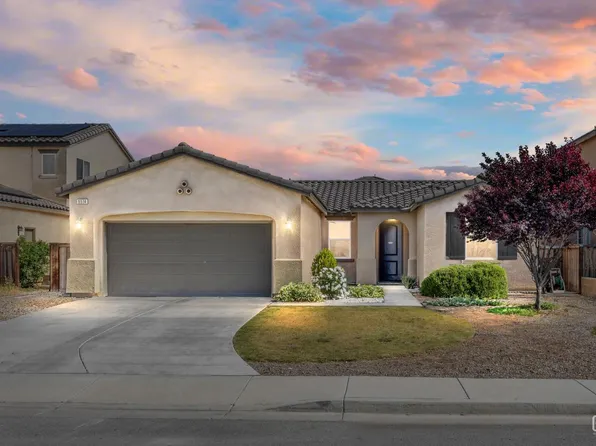 9514 Prometheus Dr, Bakersfield, CA 93306