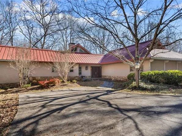 214 Hilton Rd, Stokesdale, NC 27357