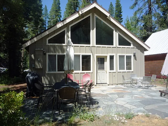 15749 Spruce St — Photo 2