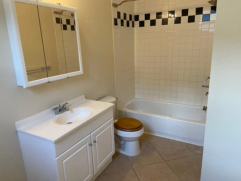 5847 Catina St #5847 — Photo 6