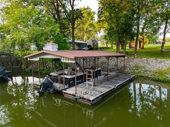 39 Lake Viking Ter, Gallatin, MO 64640