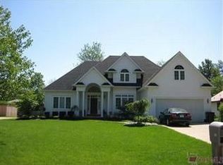 269 Avalon Dr SE, Warren, OH