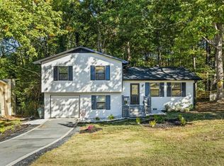 2010 Smith Dr NW, Acworth, GA 30144