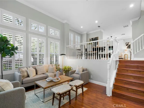 11 Clifton Dr, Mission Viejo, CA 92694