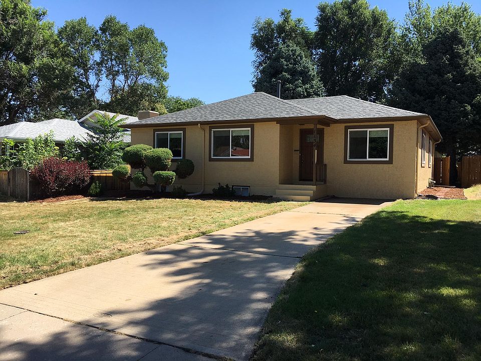 Open floor plan in Cory-Merrill