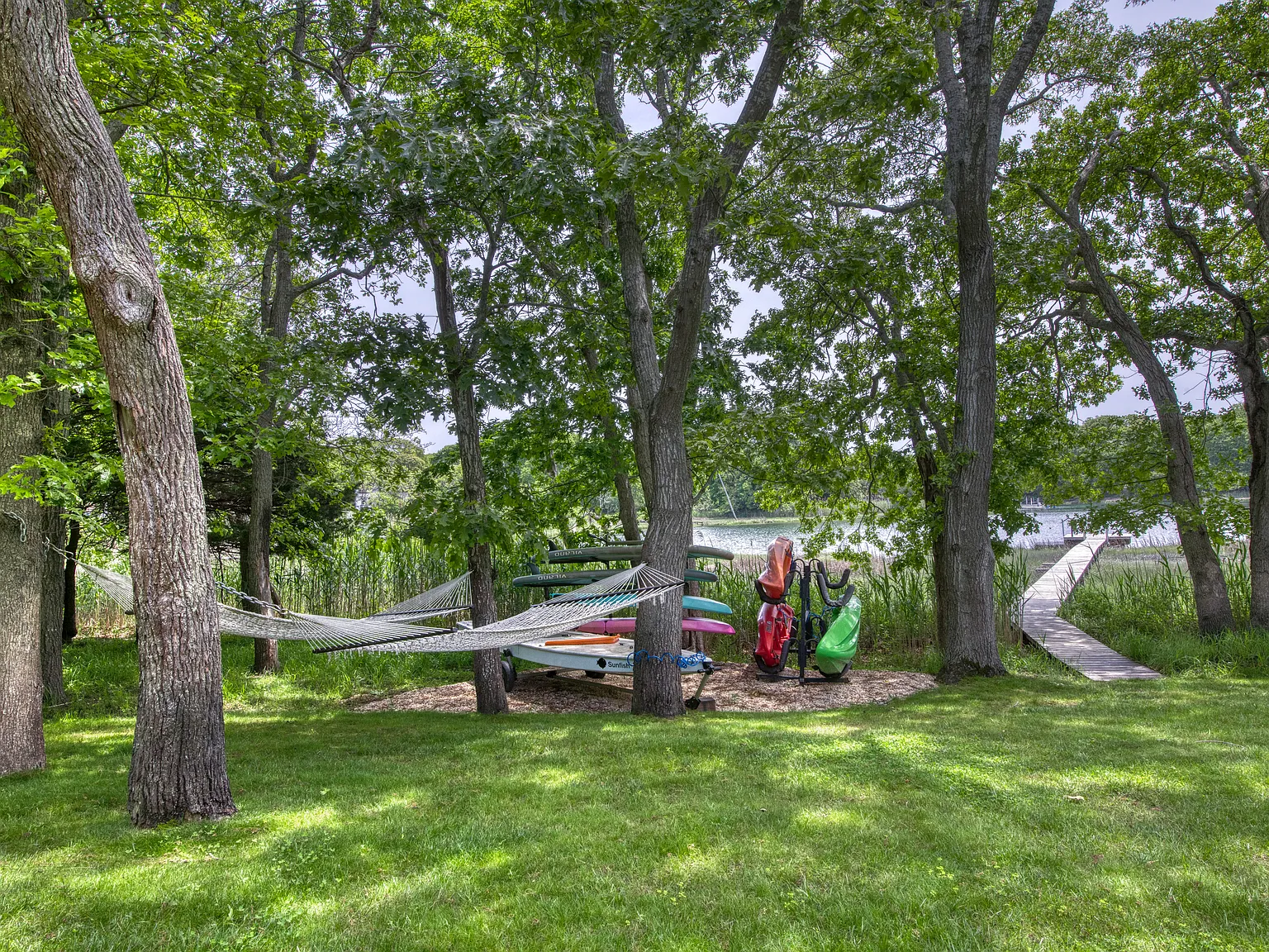 East Hampton Waterfront Home with Dock — Photo 4