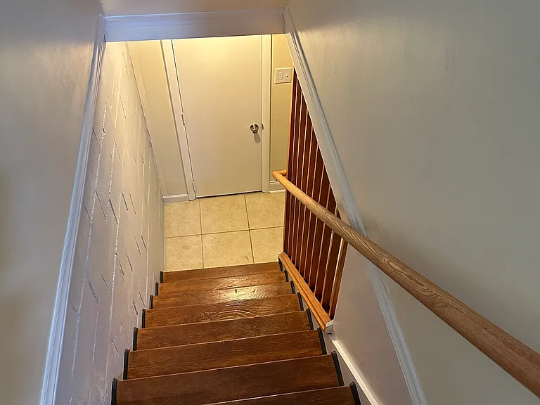 1683 Langford Rd — Photo 11
