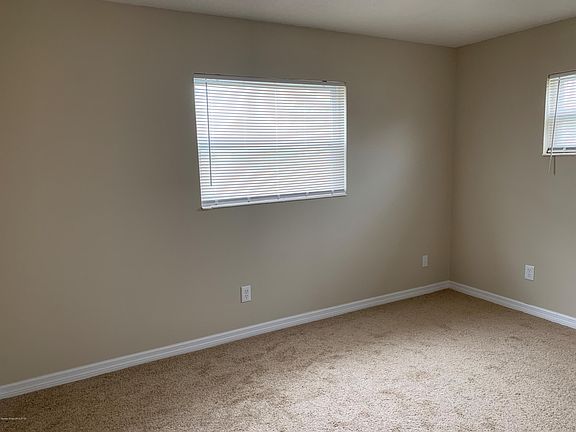 5th image of 525 Ironwood Dr