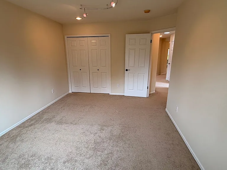 4504 194th Way NE — Photo 24