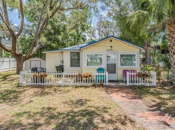 526 5th Ave N