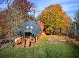 5121 Camp Meeting Rd, Center Valley, PA 18034