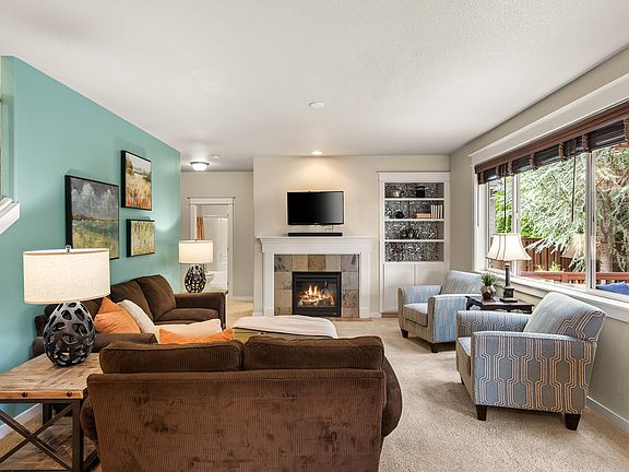 4th image of 61353 Huckleberry Pl