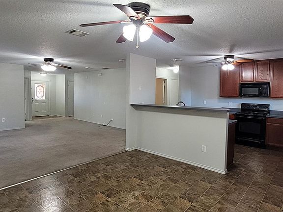 5th image of 10345 Bear Hollow Dr