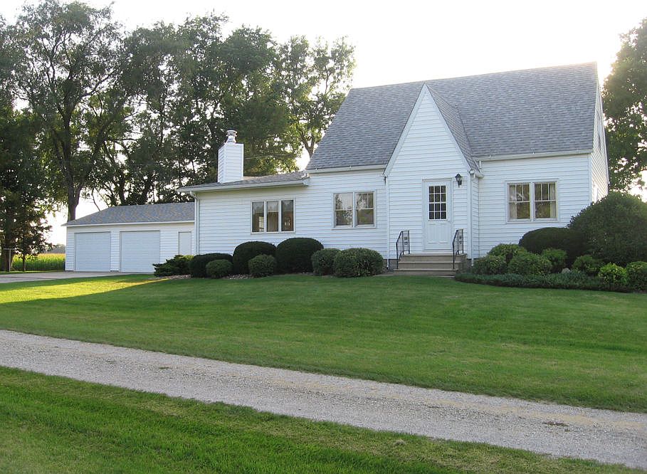 1st image of 1982 51st Street Dr