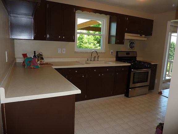 5th image of 108 Mallard Dr