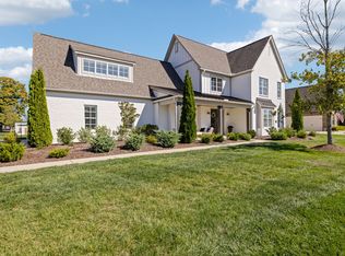 6616 Flushing Dr, College Grove, TN 37046
