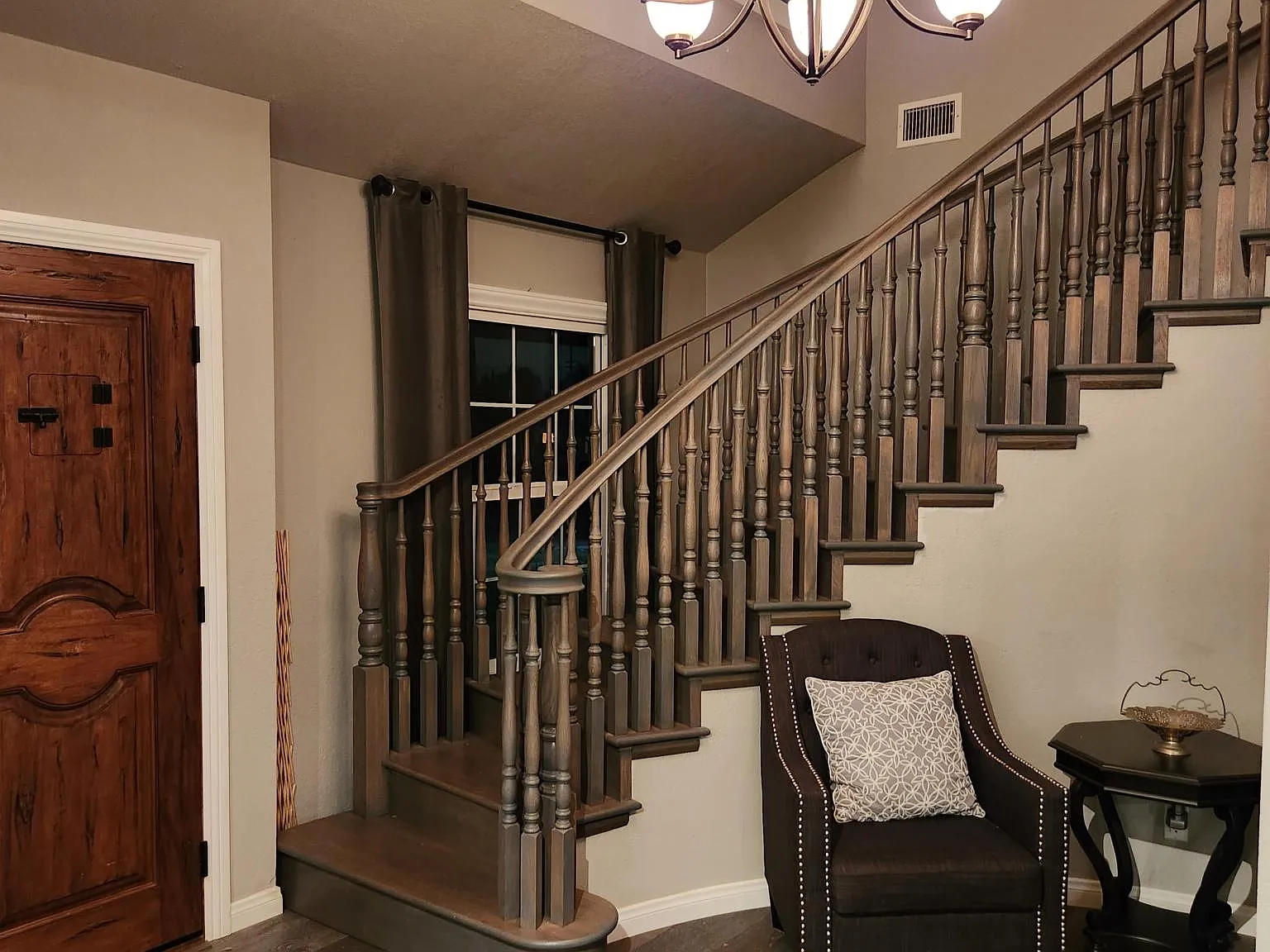 5 bed, 2477 sqft, $5,995 — Photo 3