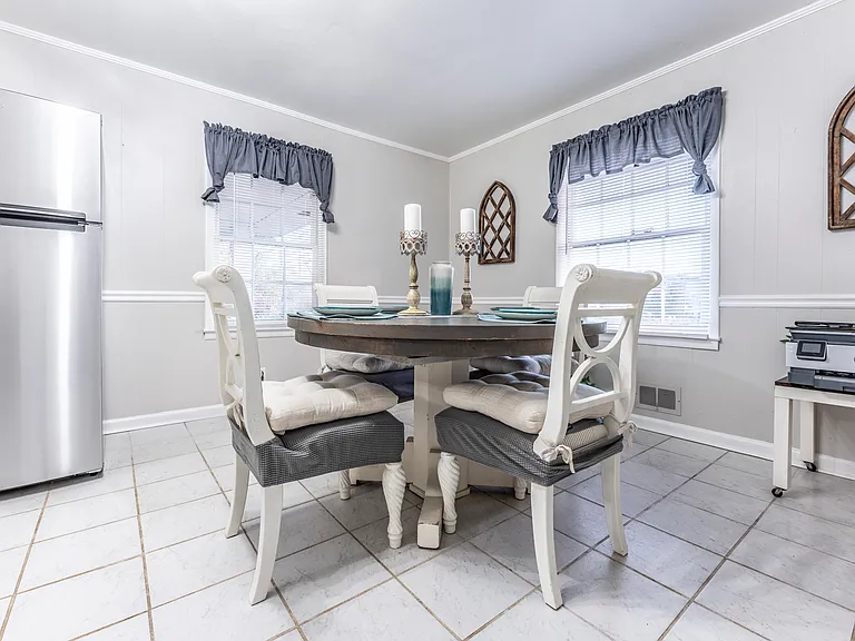 1286 Oak Hill Rd — Photo 16