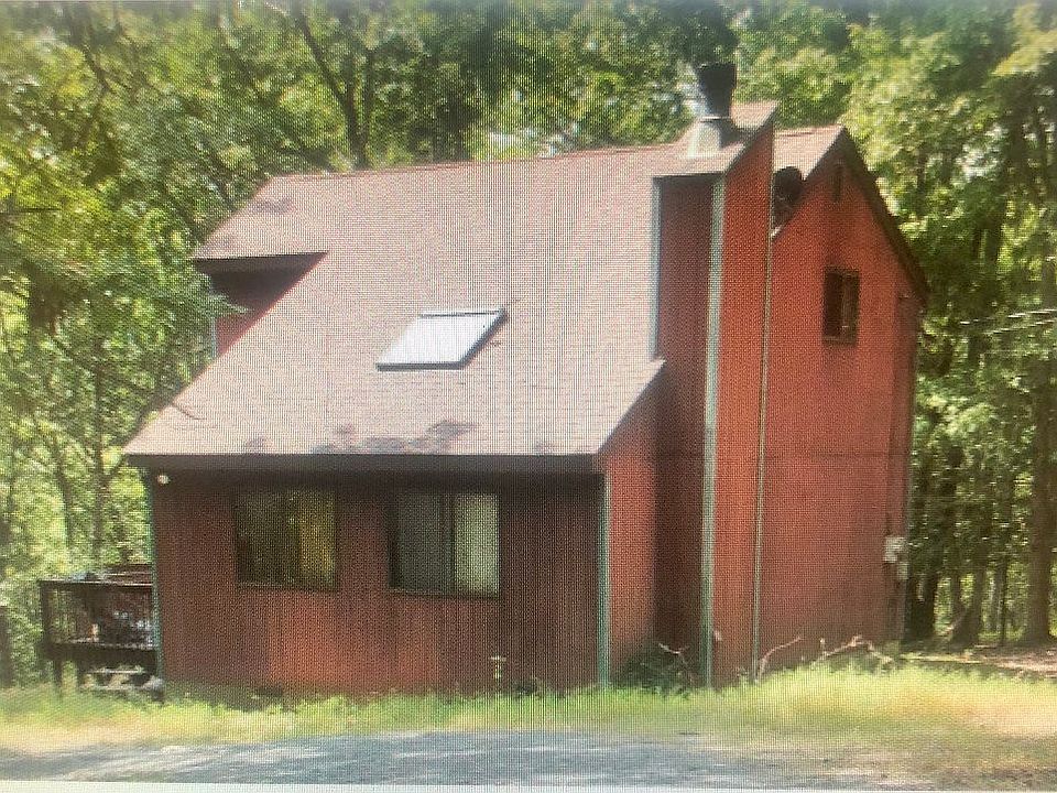 1st image of 102 Tumble Ct